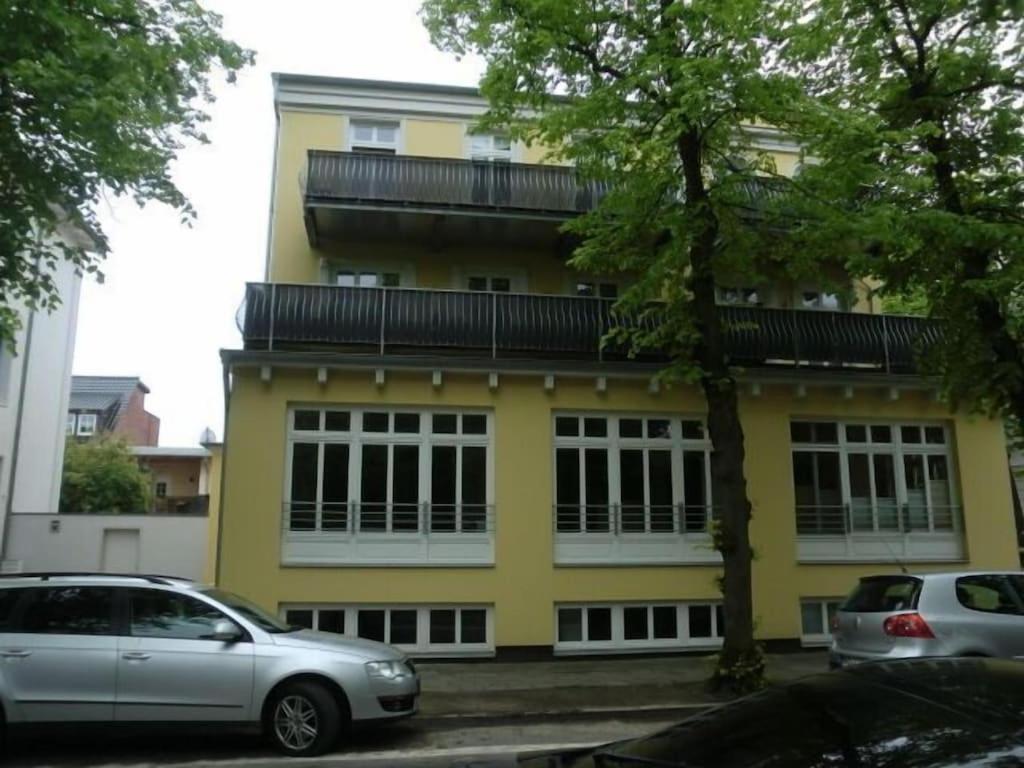 Beachside Haven: Exclusive Warnemünde Apartment with Sauna Rostock Exterior photo